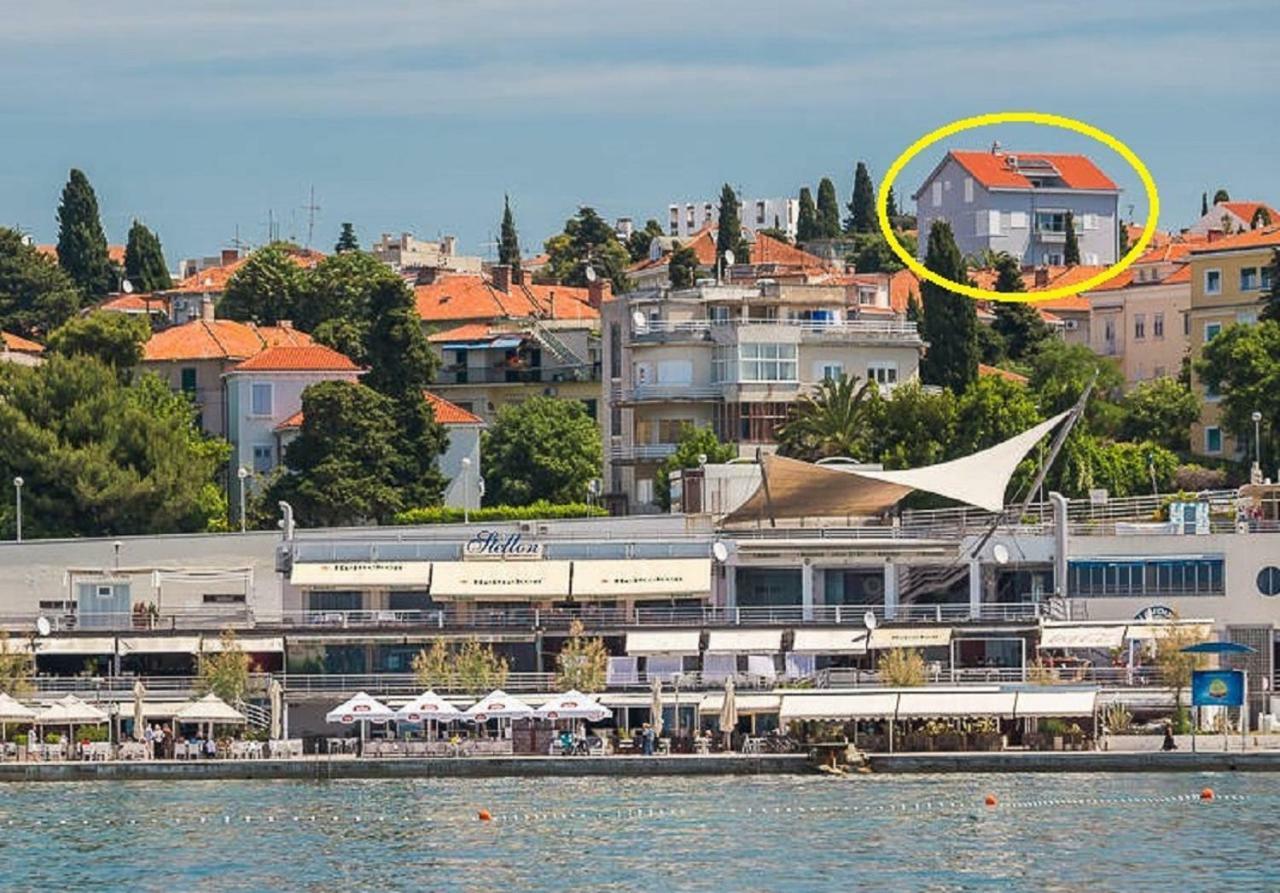Holiday Home Aspalathos - With Free Parking, Near The Beach, A Few Minutes' Walking Distance To The Unesco Palace Split Bagian luar foto